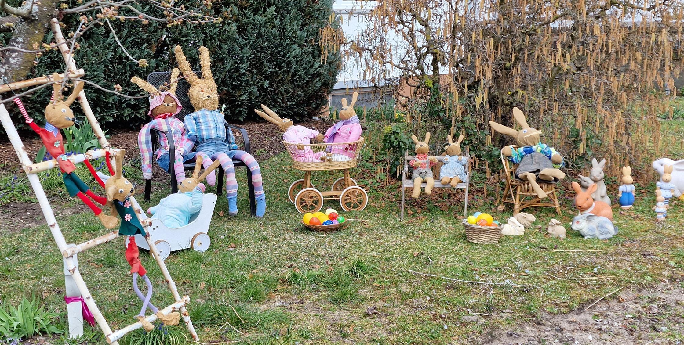 Das große Osterhasentreffen am Altenhofweg hat unser Leser Helmut Rupprecht fotografiert.