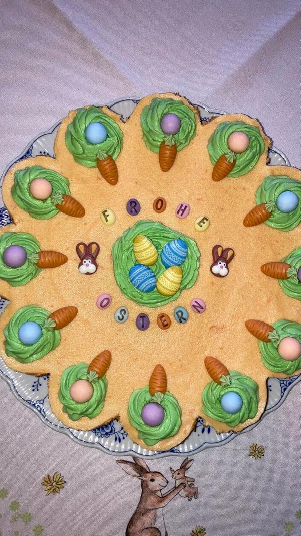 Ihre selbstgemachte Ostertorte hat unsere Leserin Petra Gaukler fotografiert.
