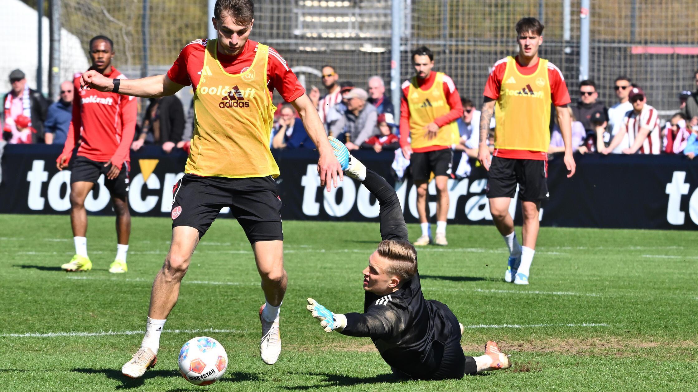 08.04.2026 --- Fussball --- 2. Fussball - Bundesli