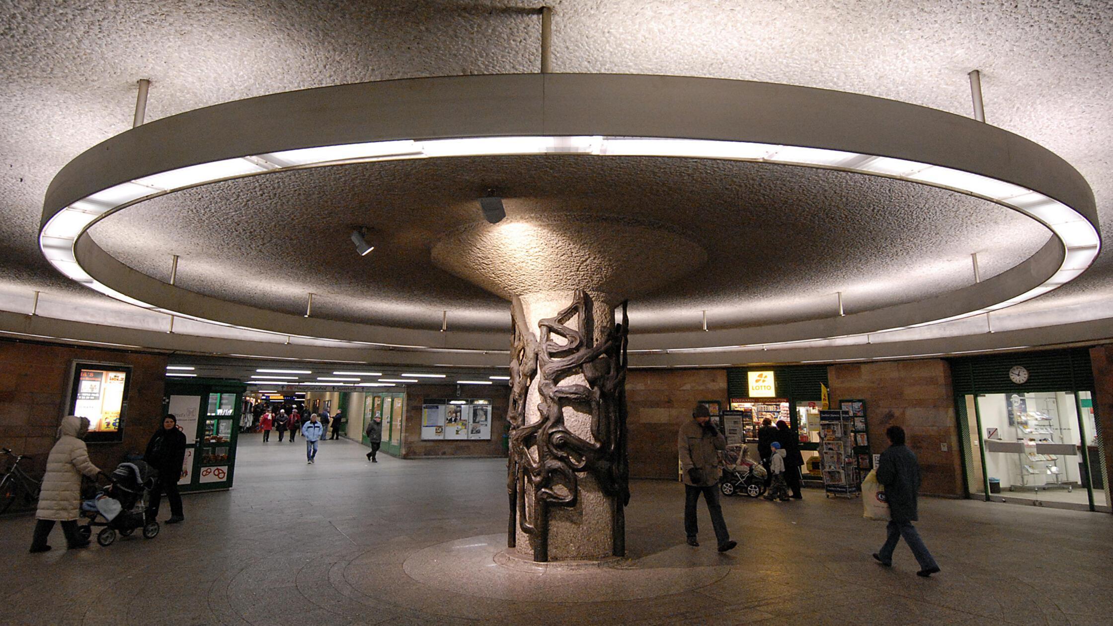 U - Bahn Verteilergeschoss Fürth Hauptbahnhof
