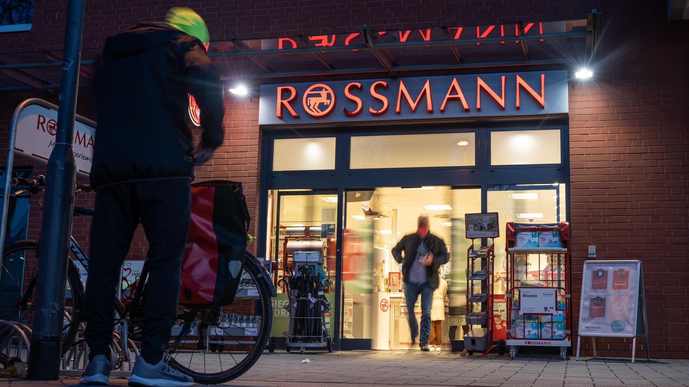 urn:newsml:dpa.com:20090101:220309-921-013632