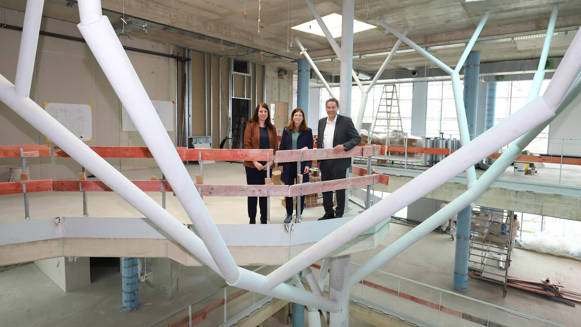 Der Rohbau für die neue Hauptstelle der Volksbüche