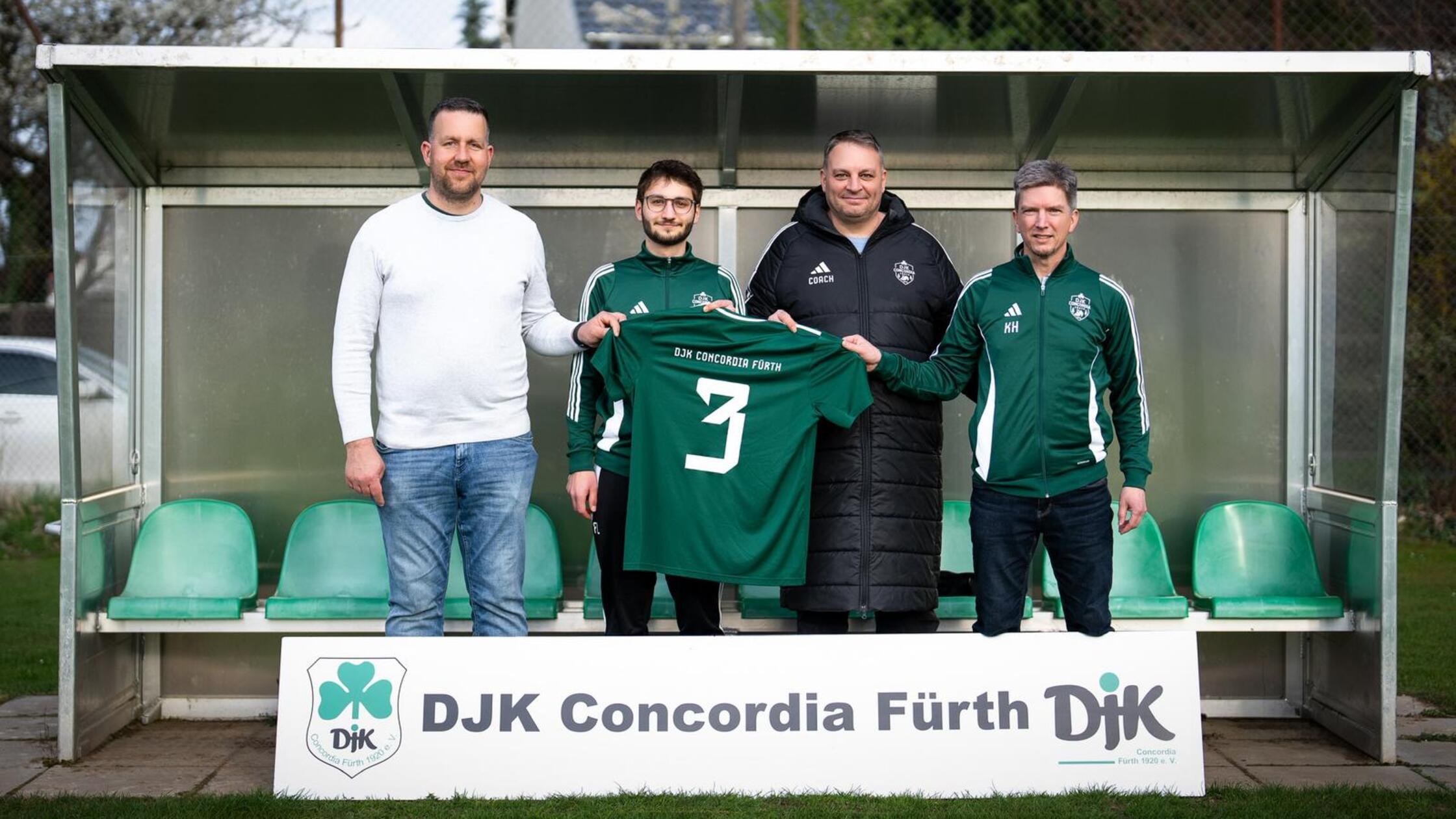 von l. nach r. Marco Dopke (AL Jugend); Fabian Lor