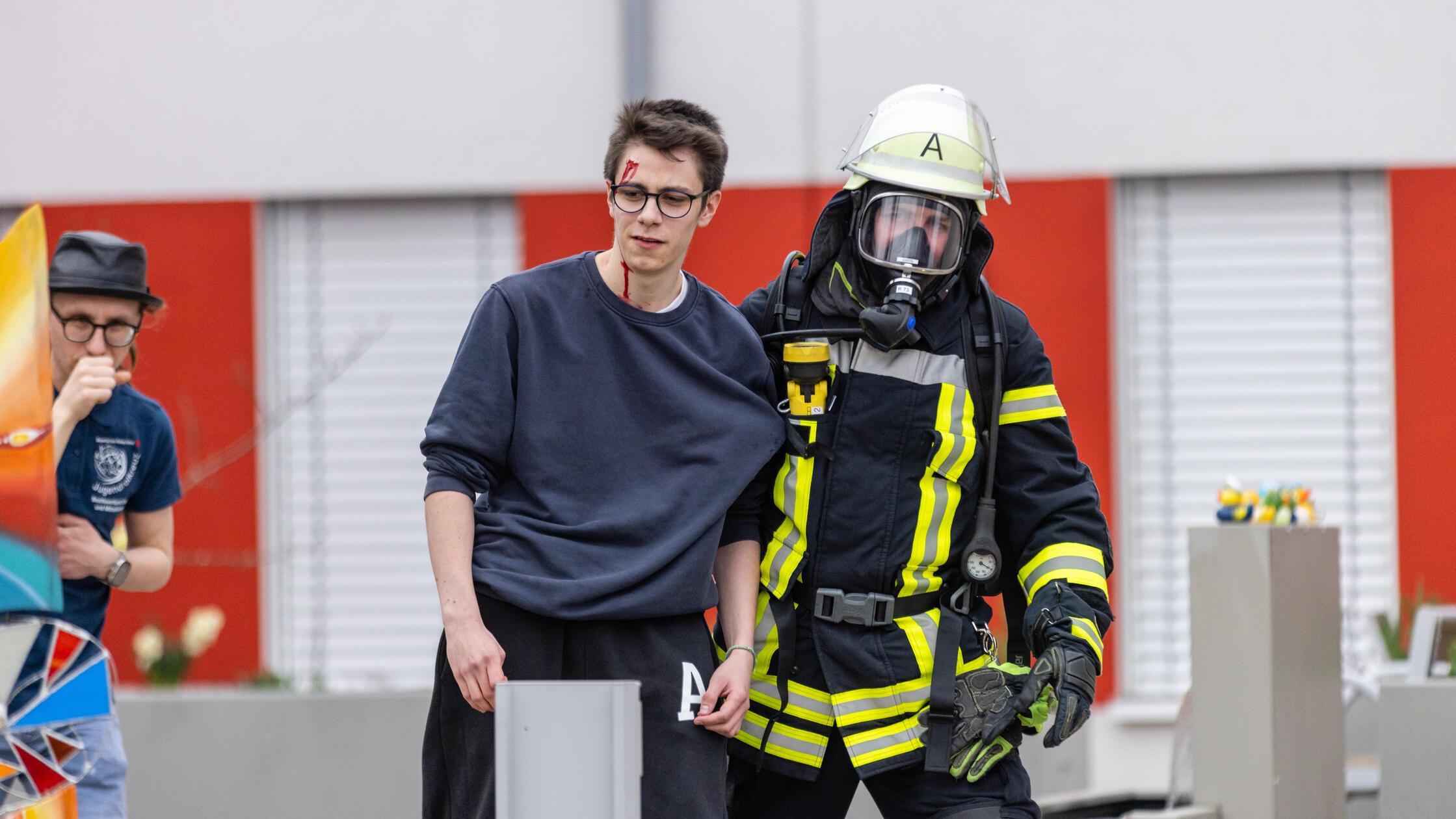 FeuerwehrÜbungRoßtal_do_20260415_22