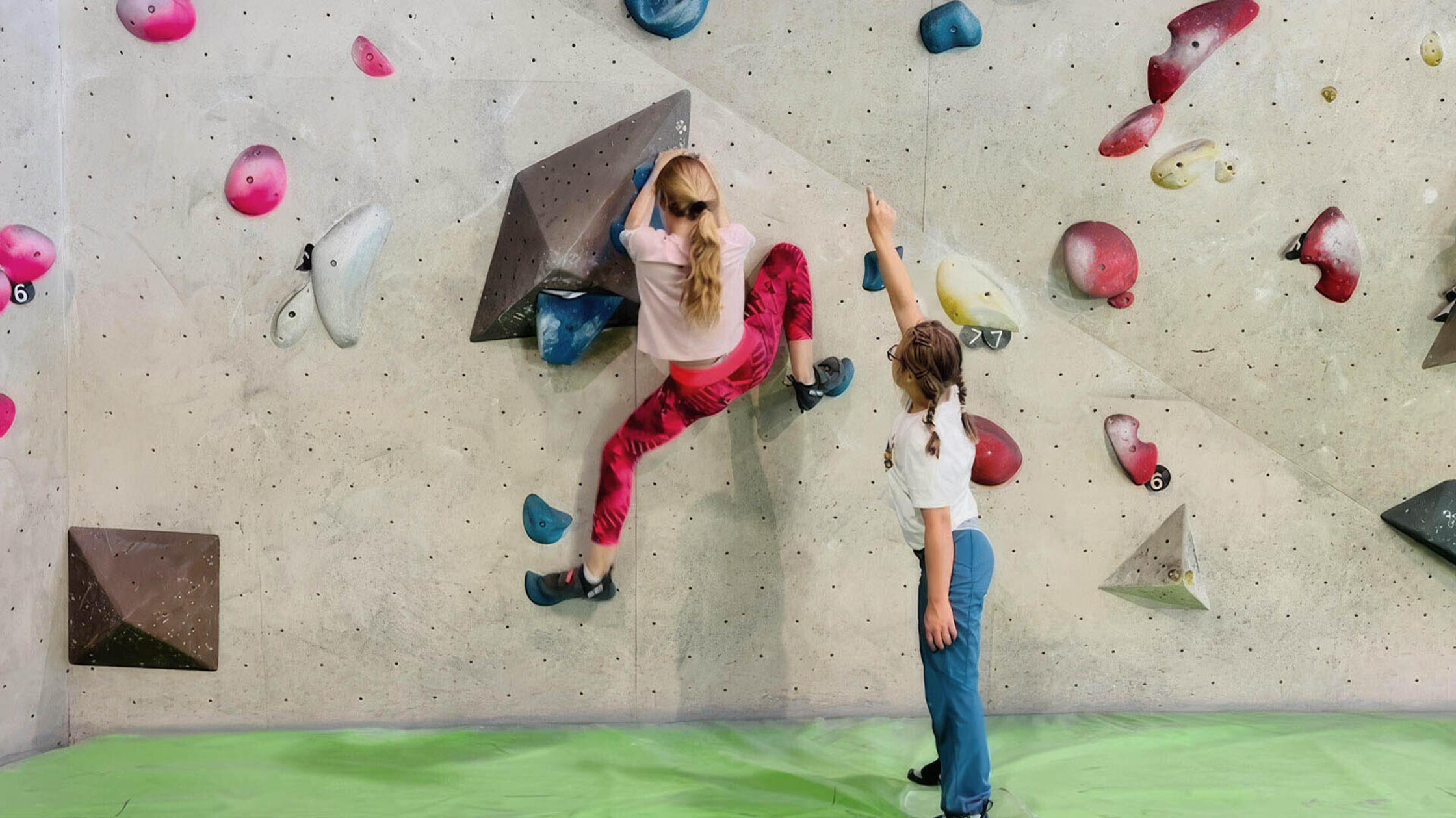 lucia-und-lisa-zwei-besondere-freundinnen - 1