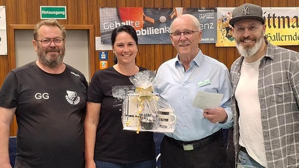 Effeltrichs Abteilungsleiter Günter Gisel (v. li.)