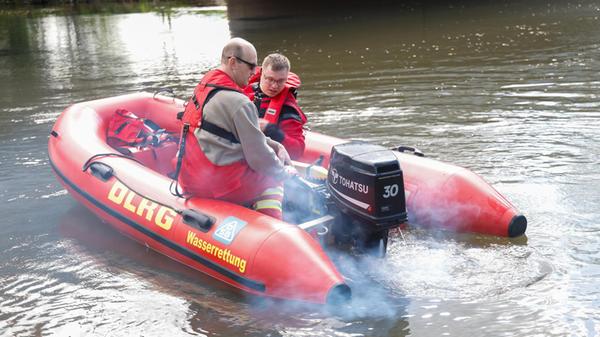 Erlangen, 19.04.2026, tha: Herrenloses Kanu löst G