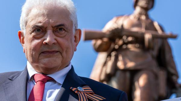 Sergej J. Netschajew, russischer Botschafter in De