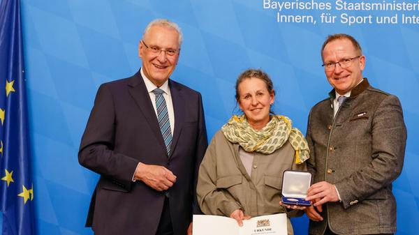 v. l.: StM Dr. Joachim Herrmann, MdL, Kathrin Stef