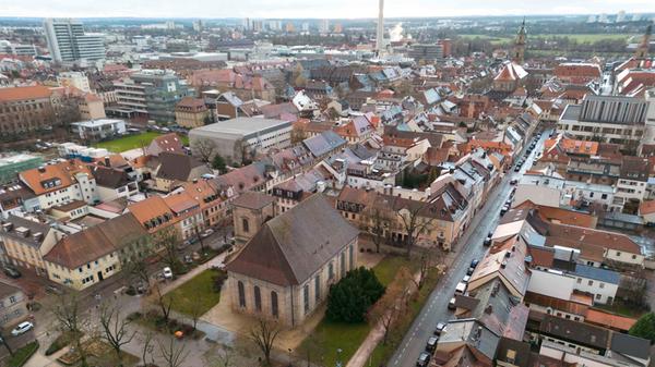 009_LuftBild_Erlangen_RundUmBohlenplatz_WH_EN_1501