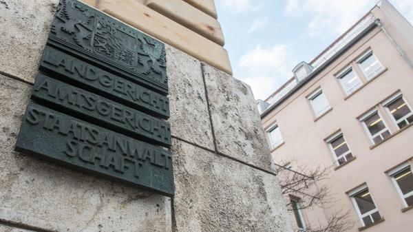 «Landgericht, Amtsgericht, Staatsanwaltschaft» ste