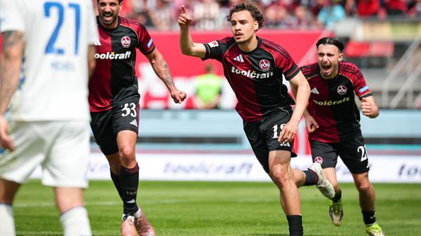 26.04.2026, Bayern, Nürnberg: Fußball, Männer: 2.