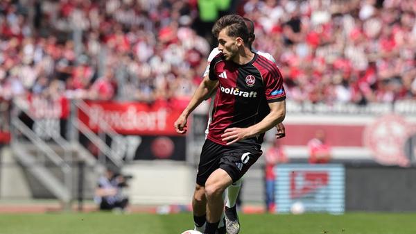 Viel lief einmal mehr über Mittelfeld-Stratege Markhiyev, der sich gewohnt ballsicher präsentierte.