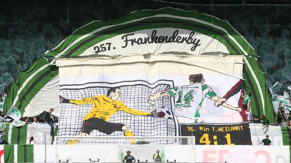 Es war zugleich die teuerste Choreographie in der Geschichte der Horidos. Sage und schreibe 6461,72 Euro kosteten Fahnenstoff, Farbe, Holzlatten und Co.