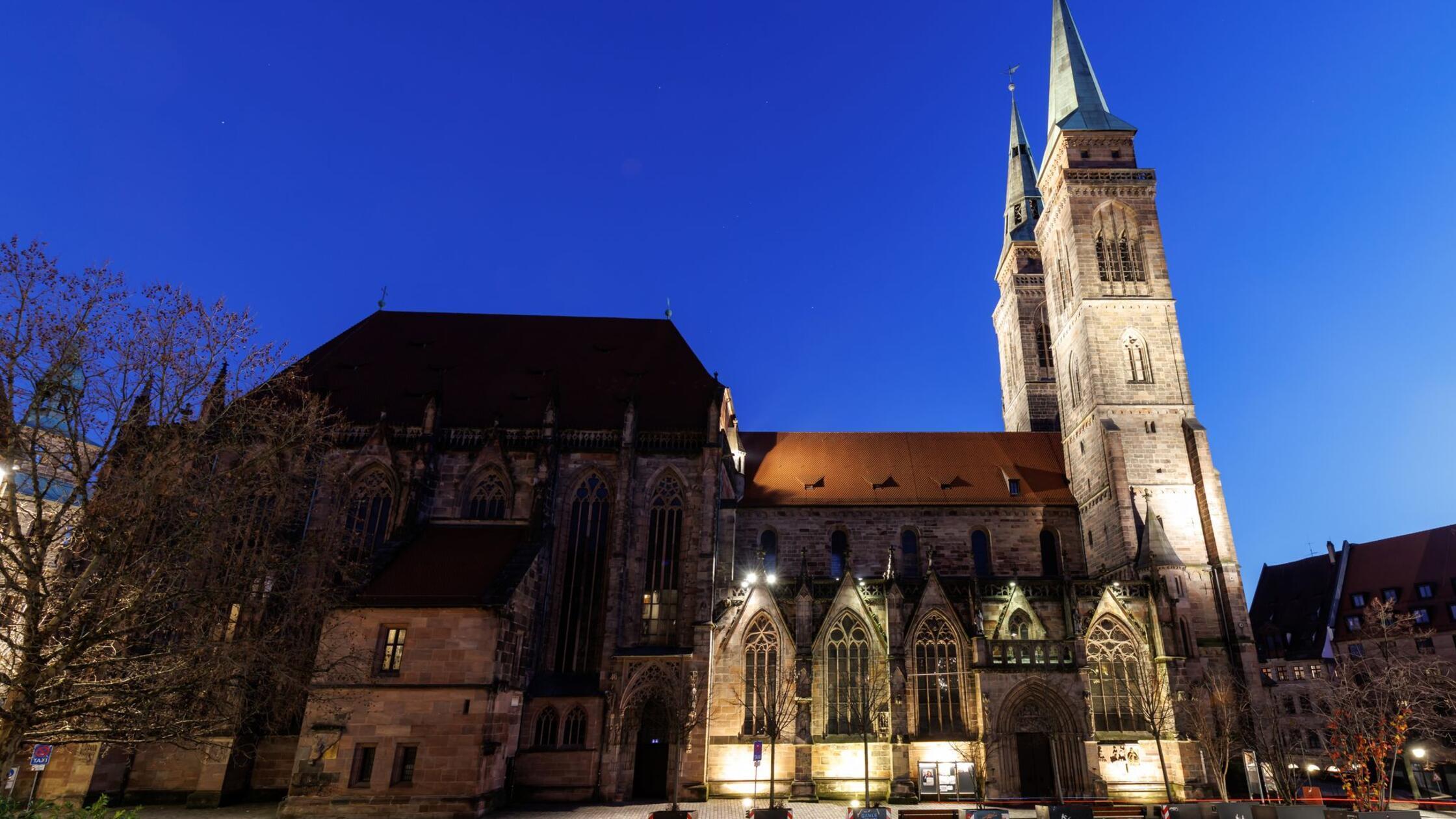 Die Kirche St. Sebald. (zu dpa: «Fünf Euro Eintrit