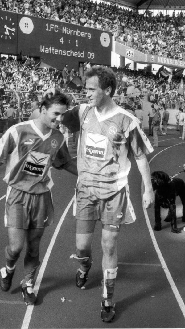 Rainer Zietsch Der ehemalige Junioren-Nationalspieler stieß 1991 vom VfB Stuttgart zum Club. Bis 1994 hielt er als Libero die Nürnberger Abwehr in Liga eins zusammen, bis 1996 tat er dies eine Spielklasse tiefer. Anschließend hängte Zietsch noch eine Saison beim Kleeblatt dran. Am Laubenweg engagierte sich der gebürtige Leimener ab 2003 als Jugendtrainer. Von 2004 bis 2016 war er, zwischenzeitig sogar in leitender Funktion, für den Club-Nachwuchs zuständig. Anschließend trainierte der Ex-Profi den SC Feucht, ehe er ab Sommer 2018 bei den Würzburger Kickers aktiv wurde. Inzwischen unterstützt Zietsch als Assistent beim DFB Erfolgstrainer Christian Wück.