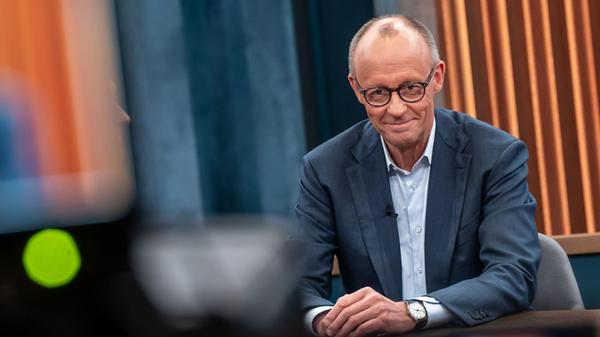 Bundeskanzler Friedrich Merz (CDU) während der Auf