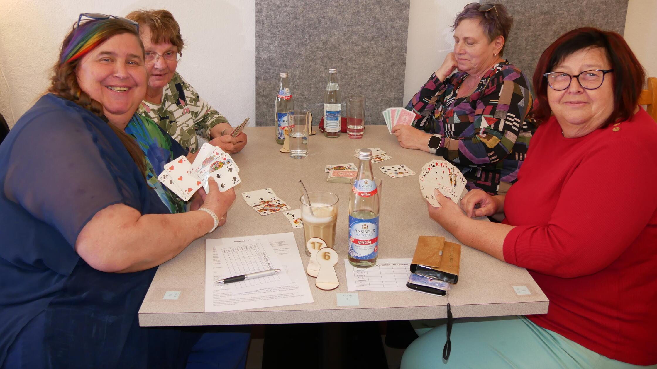 Silvia Weeger (links) organisierte in Merkendorf e