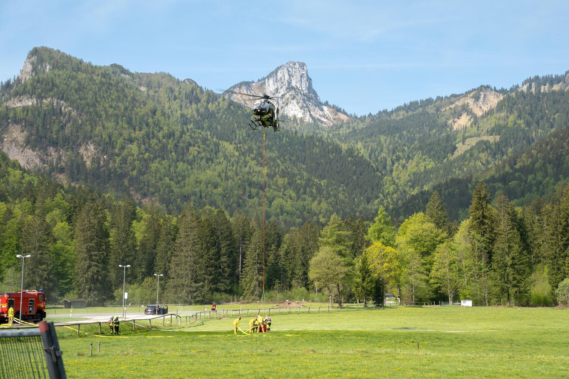 Die Feststellung des Katastrophenfalls, bei dem Einsatzkräfte, Fachstellen und Behörden zentral koordiniert werden, sei angesichts der Lage ein notwendiger Schritt gewesen, erläuterte Danzer.