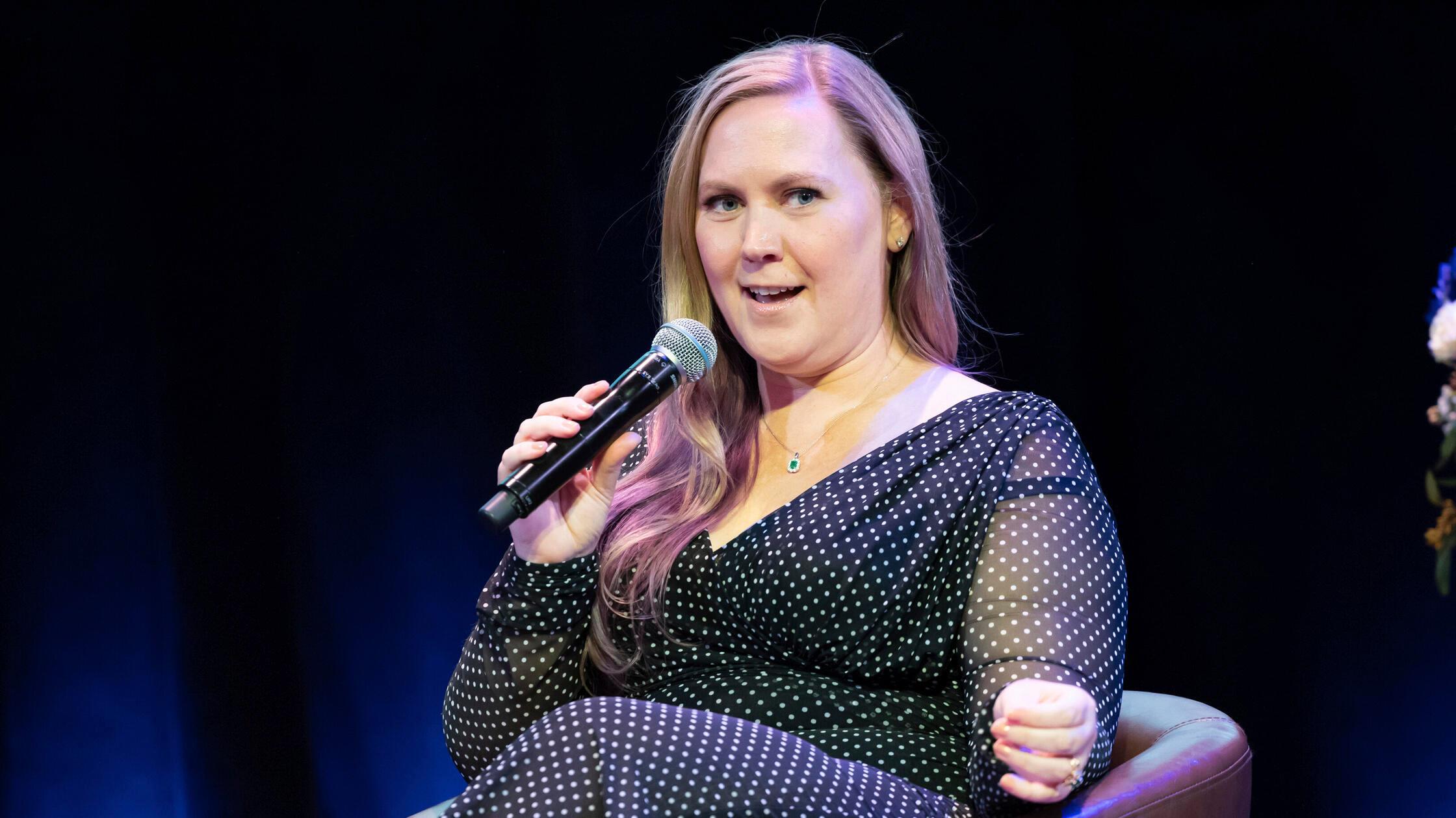 Rebecca Yarros in Conversation at The Town Hall