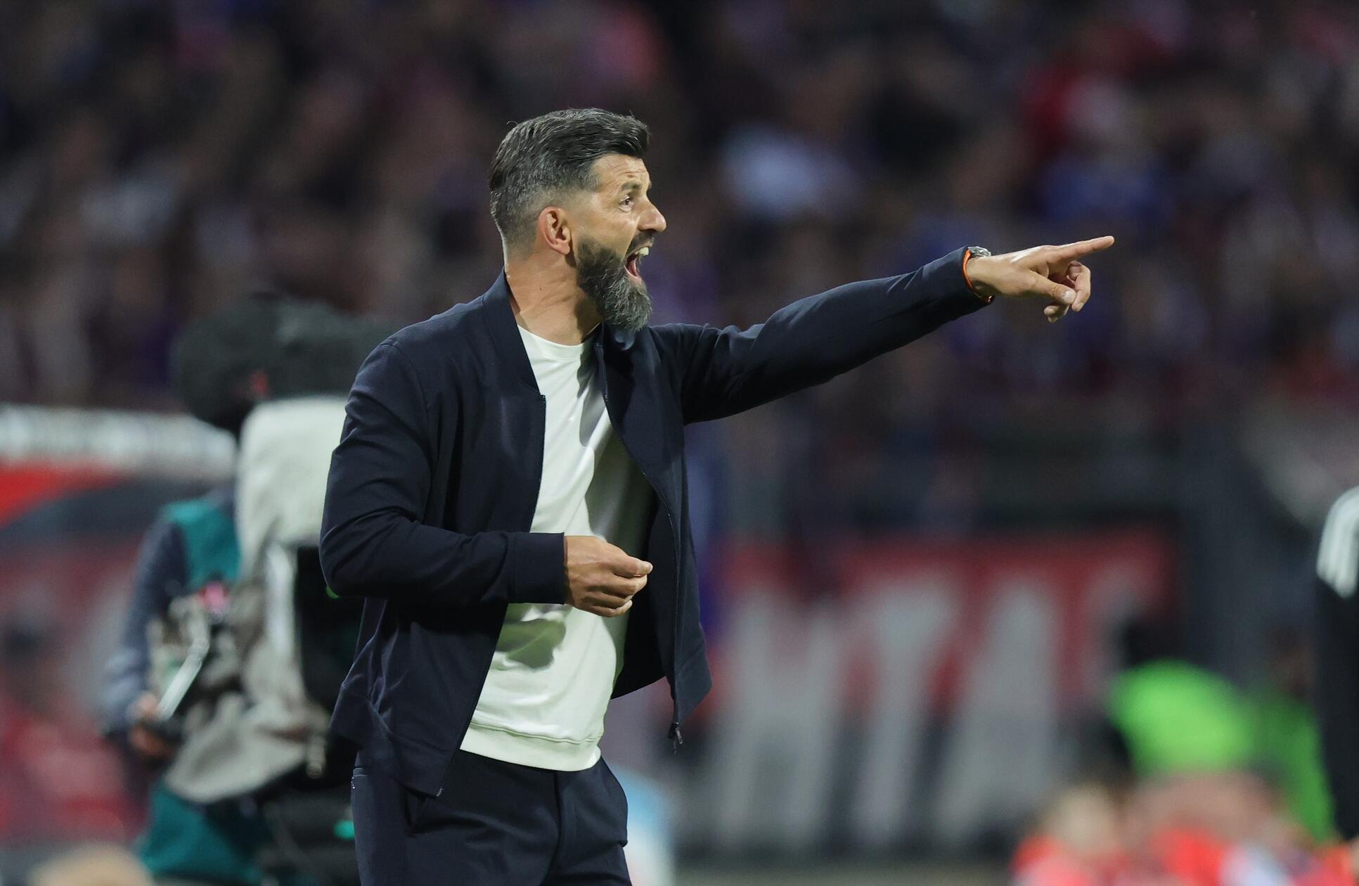 S04-Trainer Muslic hatte alle Hände voll zu tun. Seine Elf verpasste es in Person von Kenan Karaman, den schnellen Ausgleich zu besorgen.