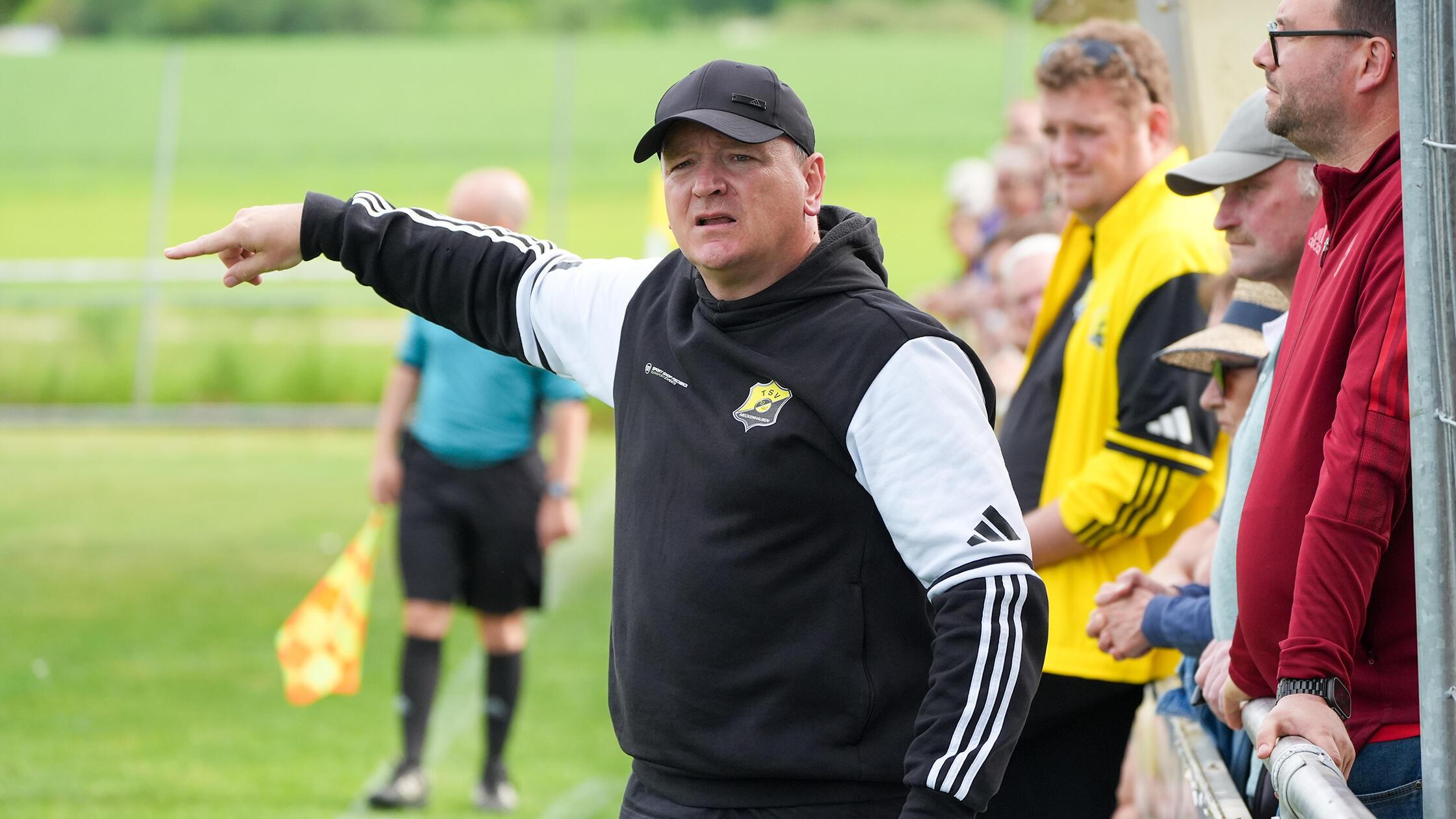 BZL Süd, TSV Meckenhausend : TSV Heideck, Trainer 