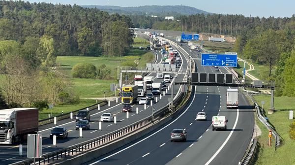 Symbolbild A6 Verkehr