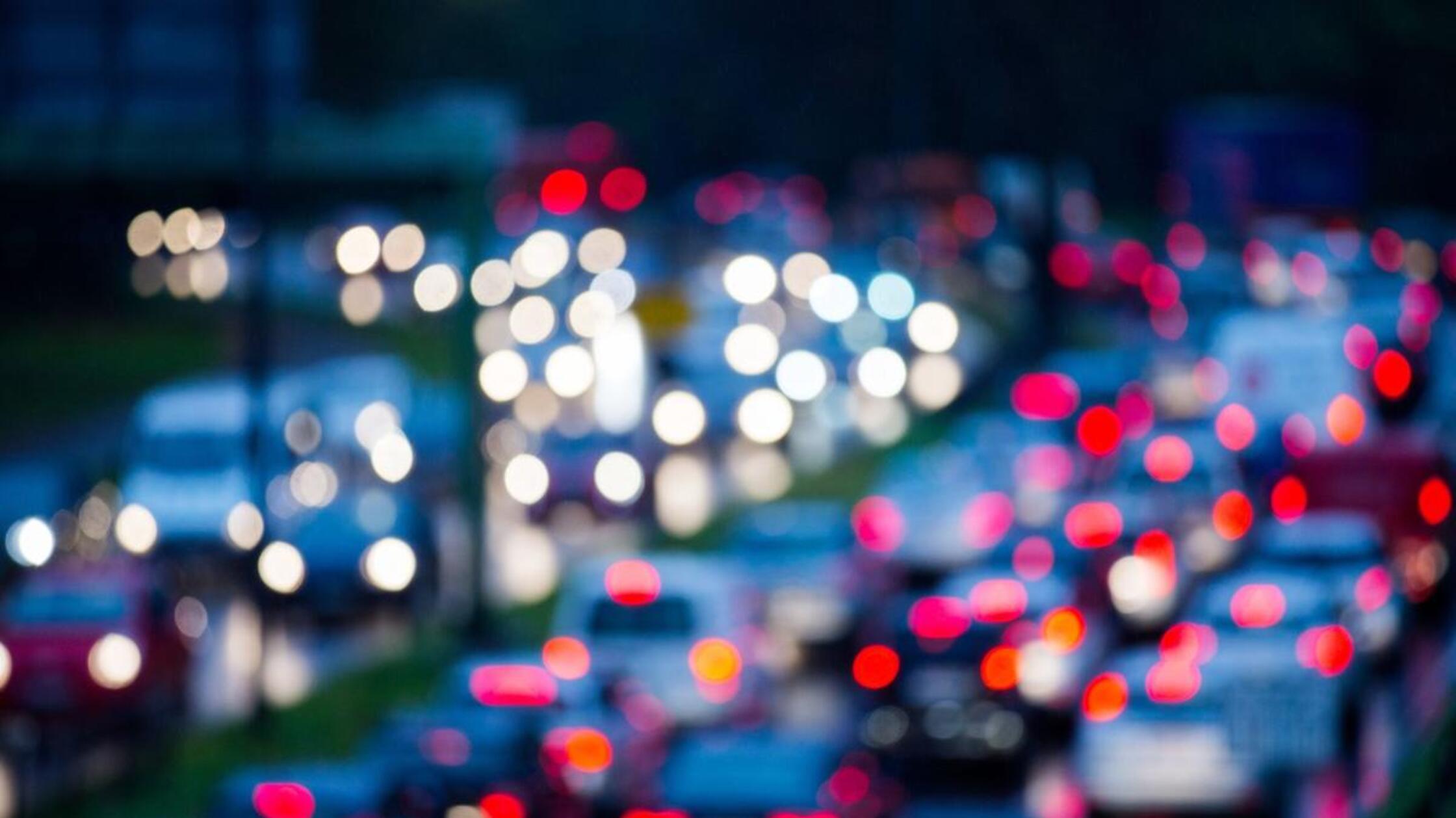 Stau_auf_einer_Autobahn