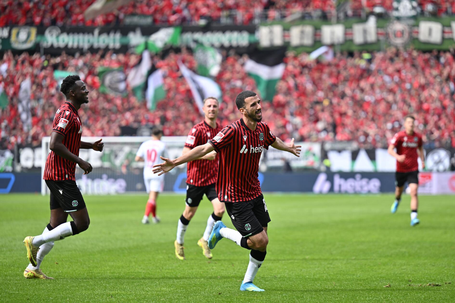 Durch den Führungstreffer, der gleichbedeutend mit dem Pausenstand war, schob sich Hannover wieder auf den Relegationsplatz - vorübergehend.