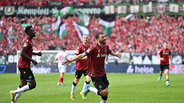 Durch den Führungstreffer, der gleichbedeutend mit dem Pausenstand war, schob sich Hannover wieder auf den Relegationsplatz - vorübergehend.