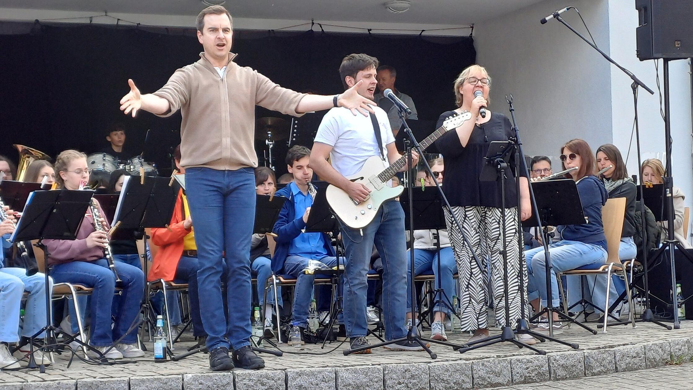 Das Orchester des Musikvereins Mühlhausen/Sulzbürg