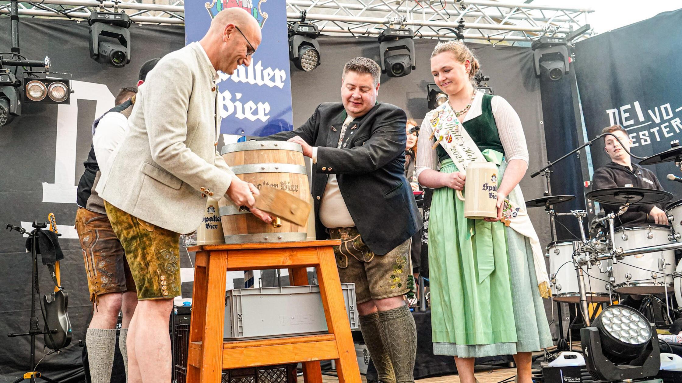 „O’zapft is!“ hieß es von Thomas Peitz nach seinem