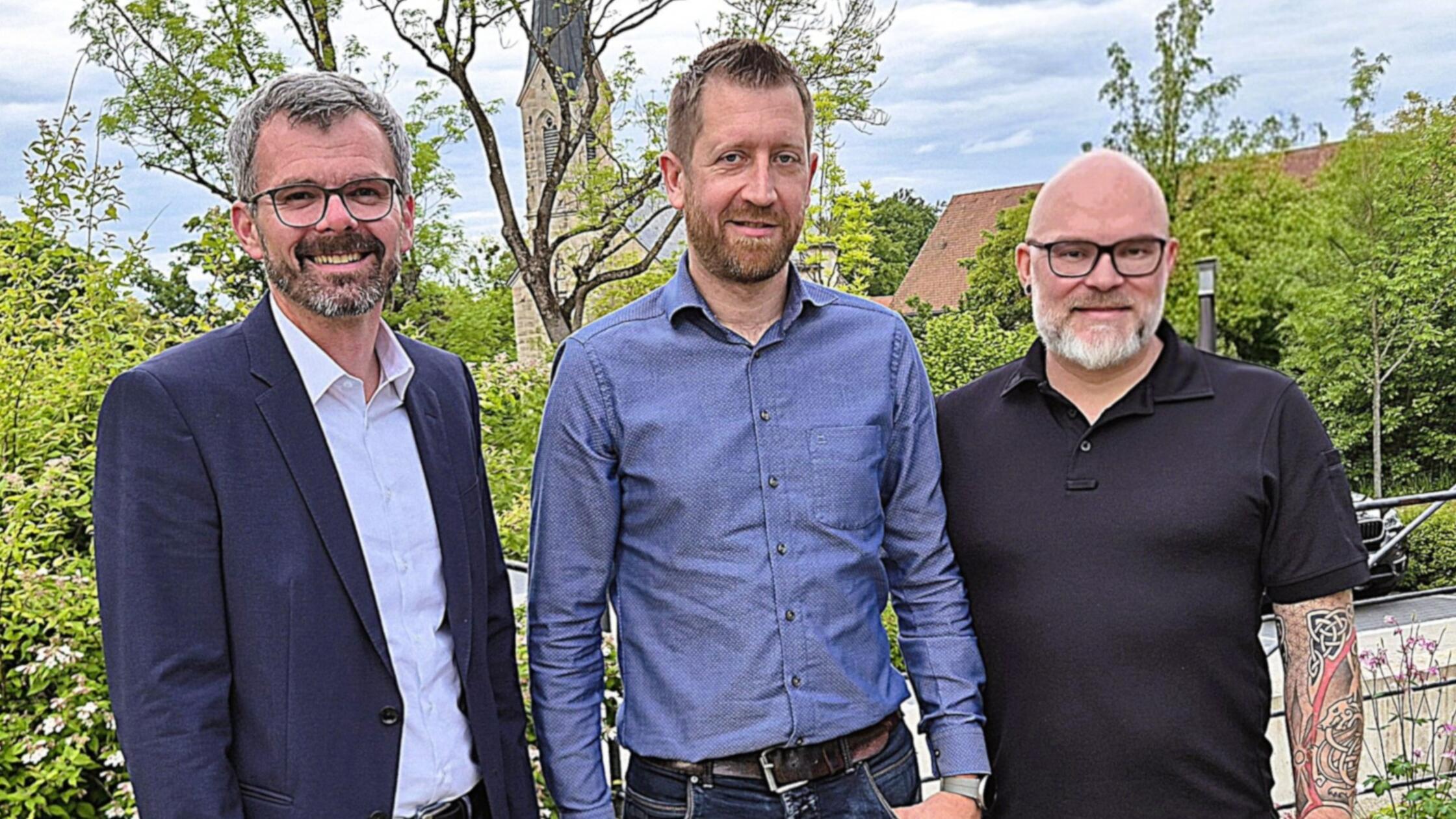 Felix Kühn (r) legte sein Mandat nieder. Dr. Rolan