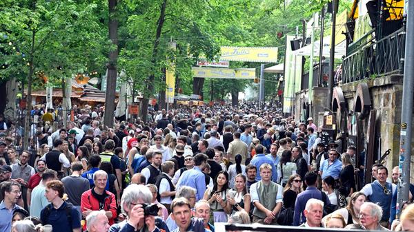 Erlangen: Auftakt zur 271. Erlanger Bergkirchweih