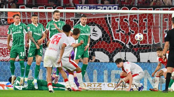 Rot-Weiss Essen - SpVgg Greuther Fürth