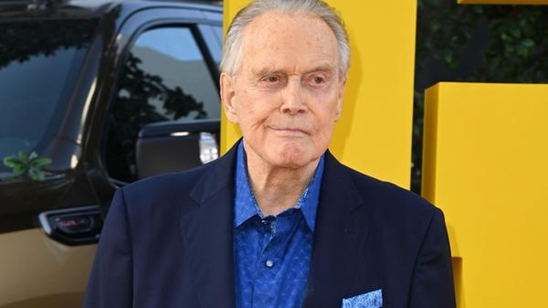 - Lee Majors