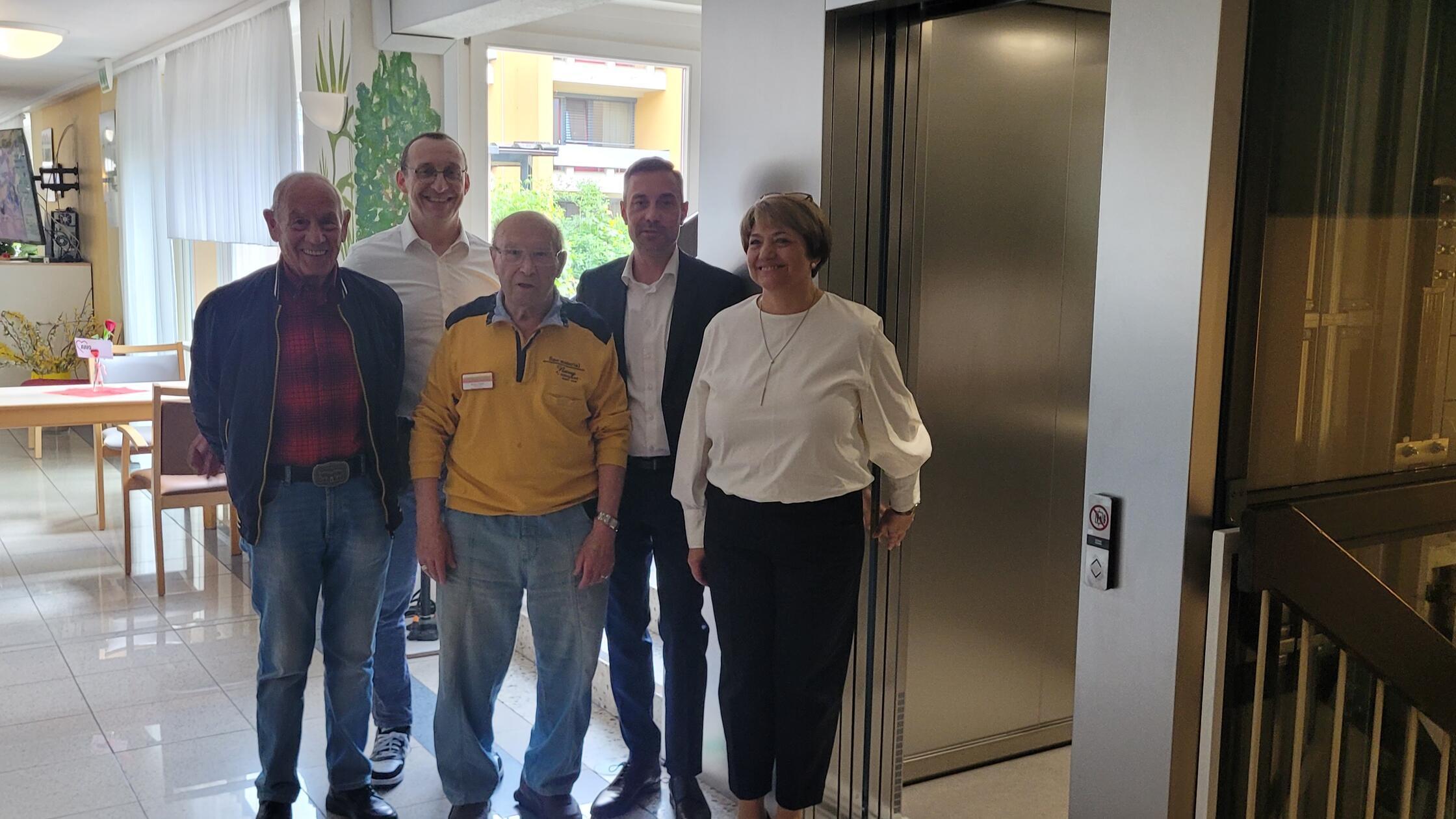 (v. l. n. r.) Ehrenvorsitzender Willi Bluth, Marku