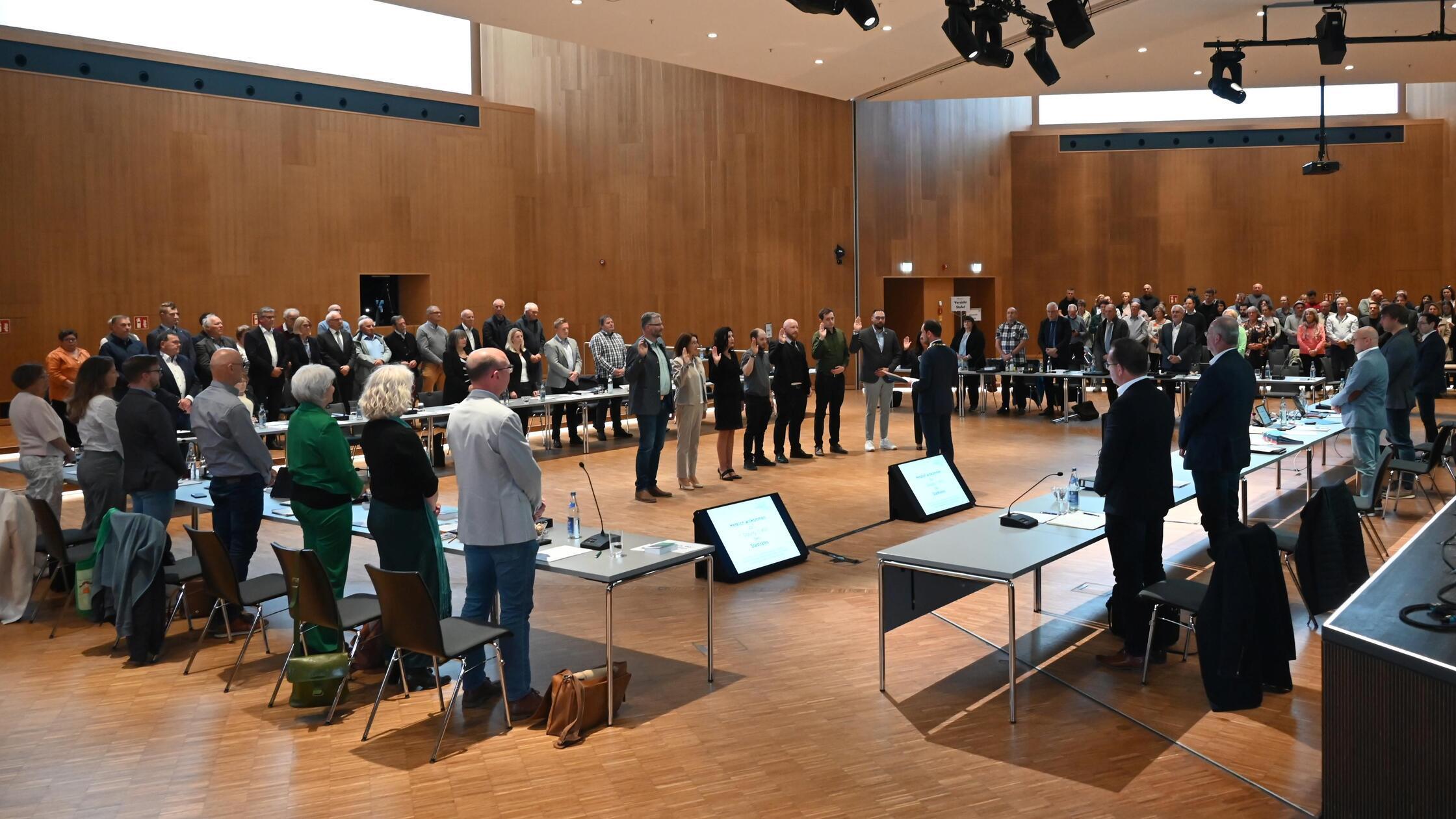Gunzenhausen_Stadtrat_Vereidigung_neue_Mitglieder