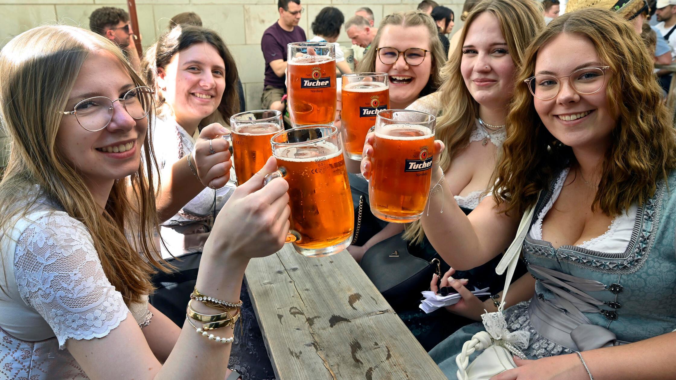 Erlangen: Auf der Erlanger Bergkirchweih gibt es n