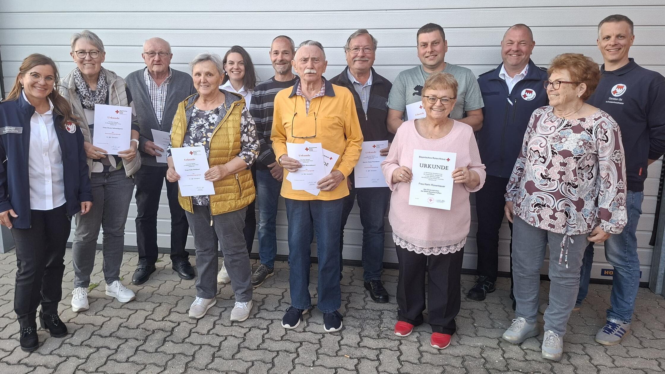 Die für ihre langjährige Mitgliedschaft Geehrten m