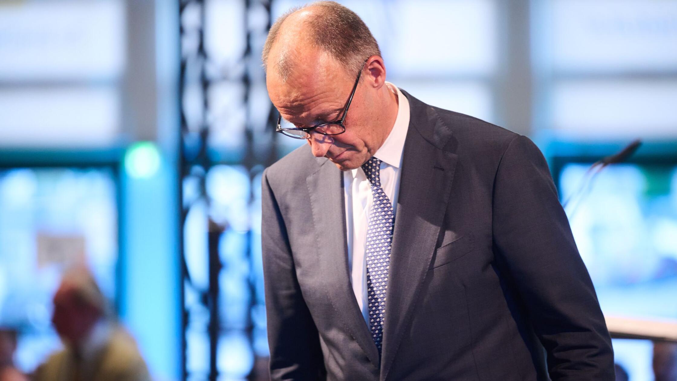 Bundeskanzler Friedrich Merz (CDU) nimmt an der Ve