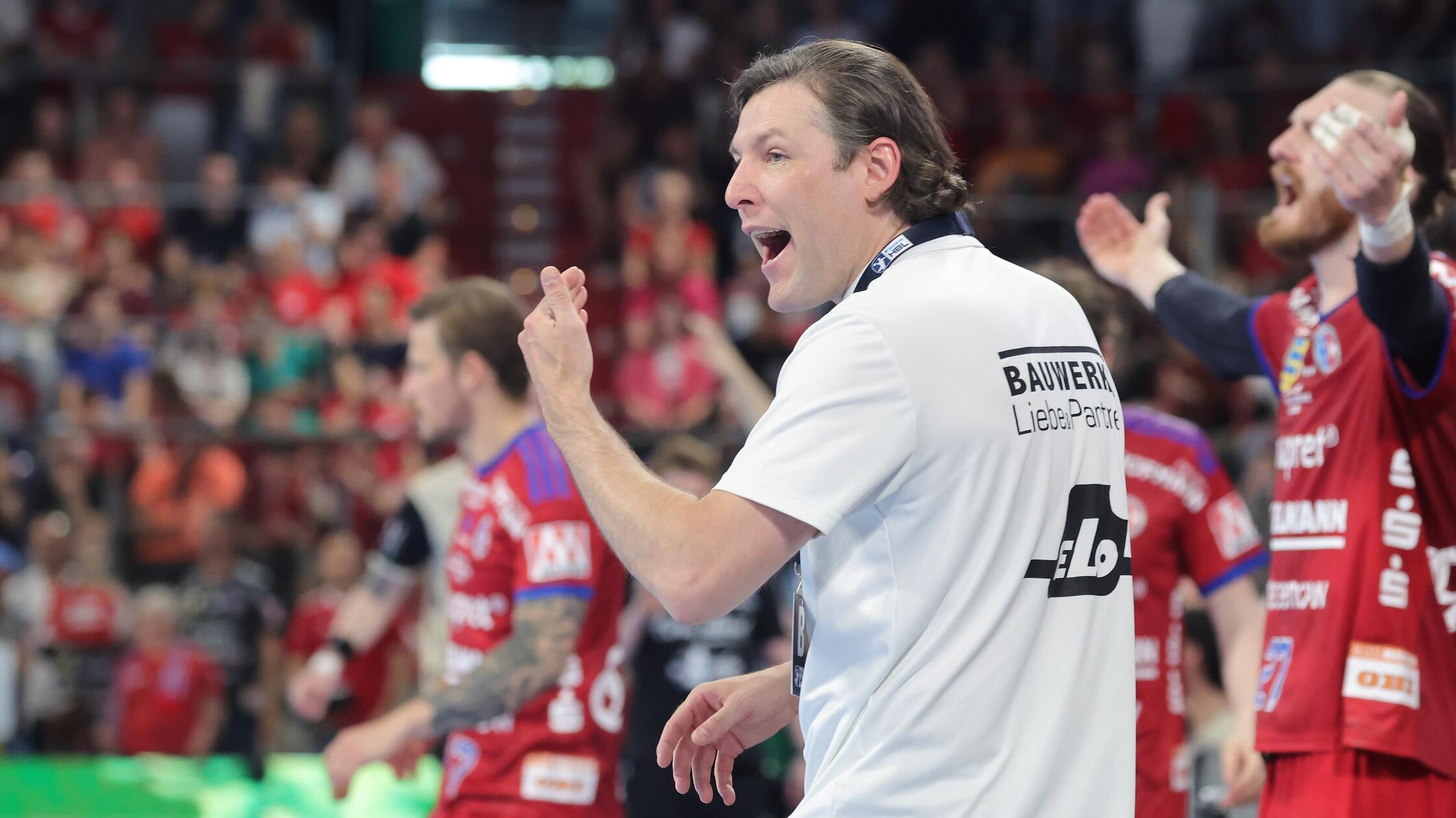Verwirrung-um-die-Vertragslaufzeit-Bleibt-Johannes-Sellin-Trainer-des-HC-Erlangen-
