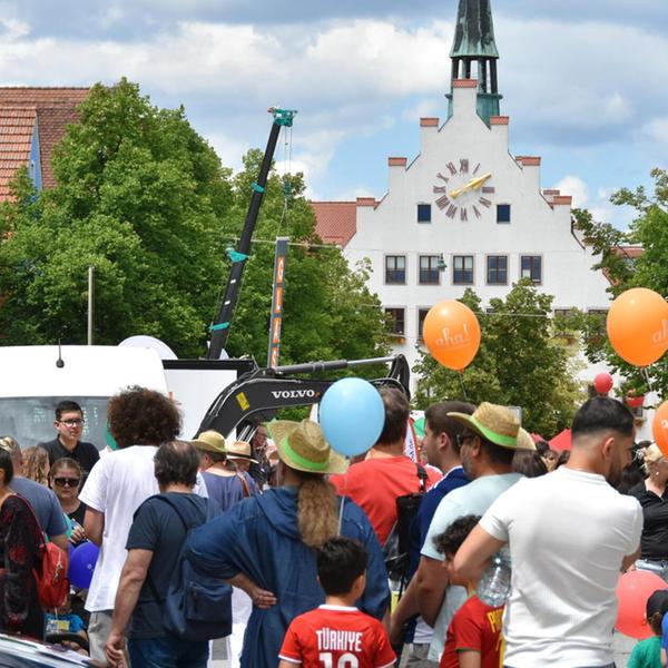 Die Stadt Neumarkt lädt alle Interessierten ein, d