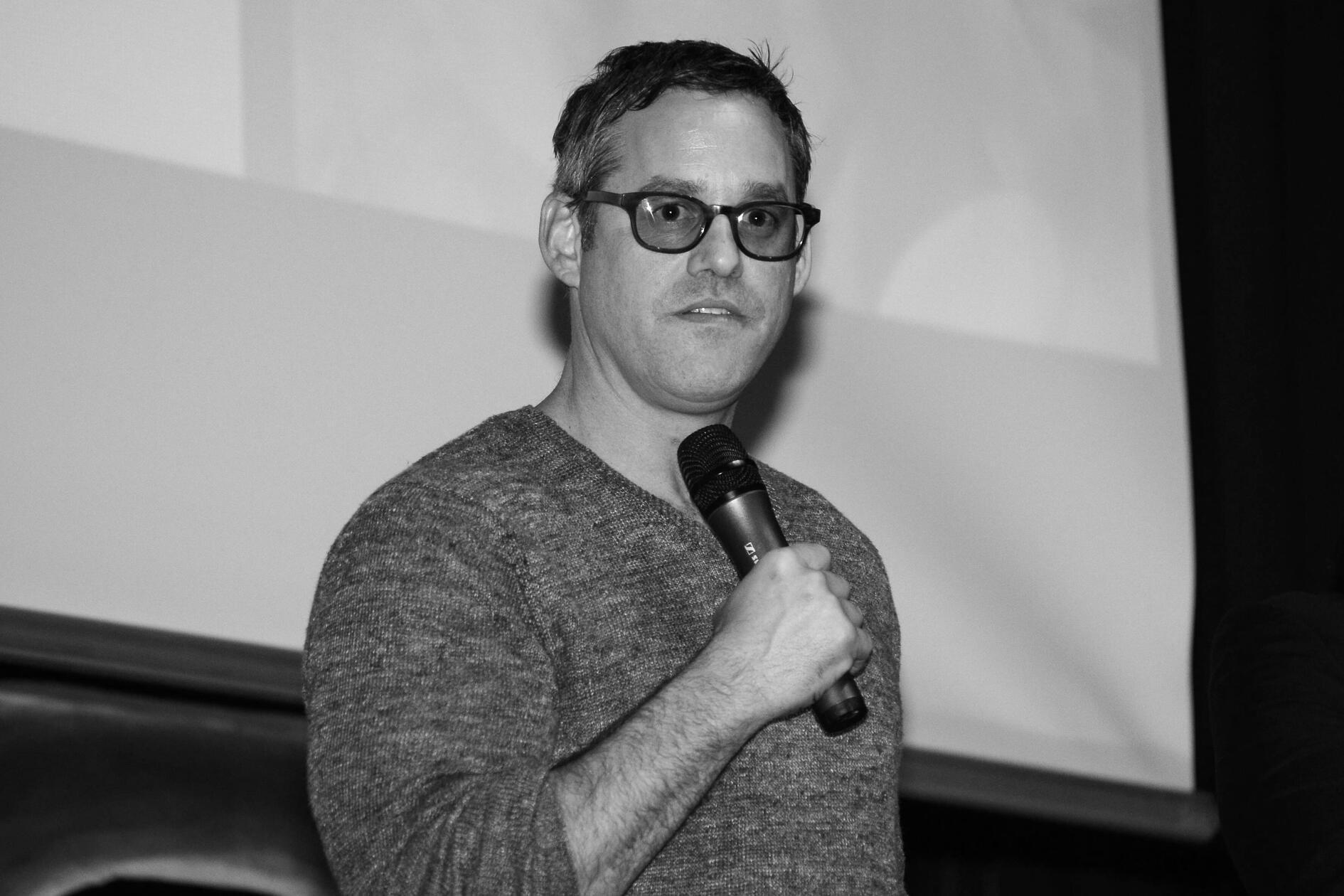 Am 20. März ist US-Schauspieler <b>Nicholas Brendon</b> mit 54 Jahren gestorben. Der Kalifornier spielte in den 90er-Jahren in der Kult-Serie "Buffy" den besten Freund der Vampirjägerin.  Brendon sei im Schlaf eines natürlichen Todes gestorben, hieß es seitens seiner Familie. Von 2007 bis 2014 war Brendon außerdem in der Polizeiserie „Criminal Minds“ zu sehen.