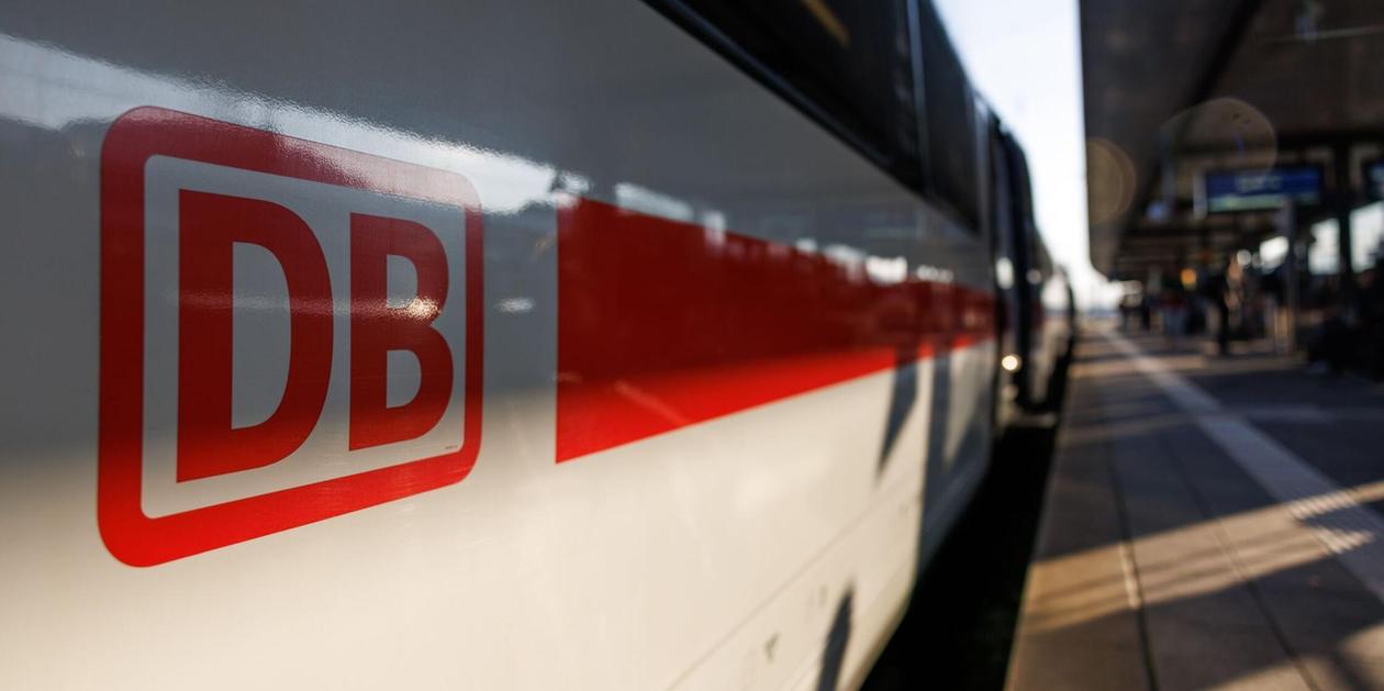 70-Jähriger Schwarzfahrer läuft an Gleisen weiter - ICE auf dem Weg nach Nürnberg erfasst ihn