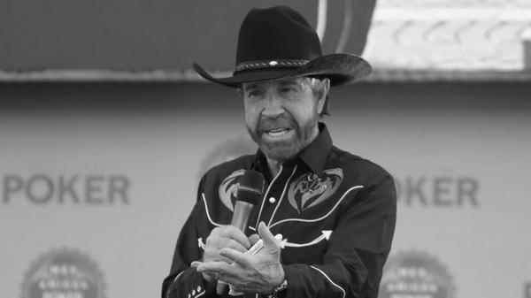 Actionfilmstar <b>Chuck Norris</b> ist am 19. März im Alter von 86 Jahren verstorben. Einen Tag vor seinem Tod wurde der Schauspieler nach einem medizinischen Notfall in ein Krankenhaus auf Hawaii gebracht. Bekannt ist nur, dass der "Walker, Texas Ranger"-Star "plötzlich verstorben" sei, Nähres ist nicht bekannt.