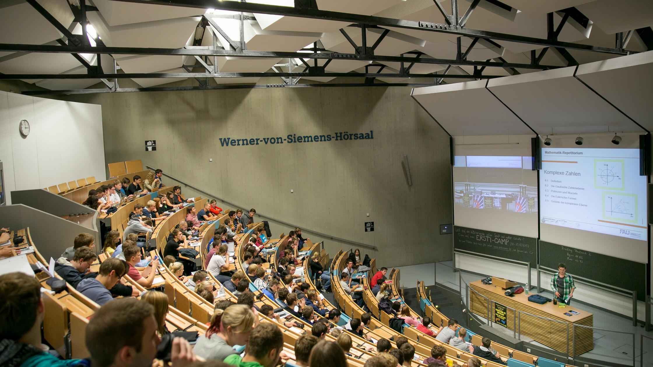 QS World University Ranking 2026: FAU Erlangen-Nürnberg verbessert sich ...