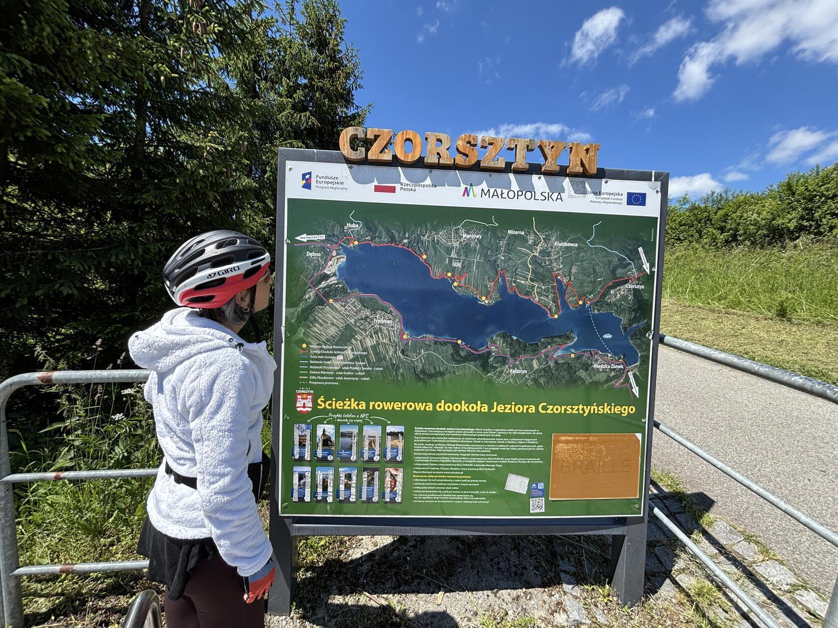 Radeln mit Tatra-Blick am Dunajec-Fluß und dem Czorstyn-Stausee entlang.