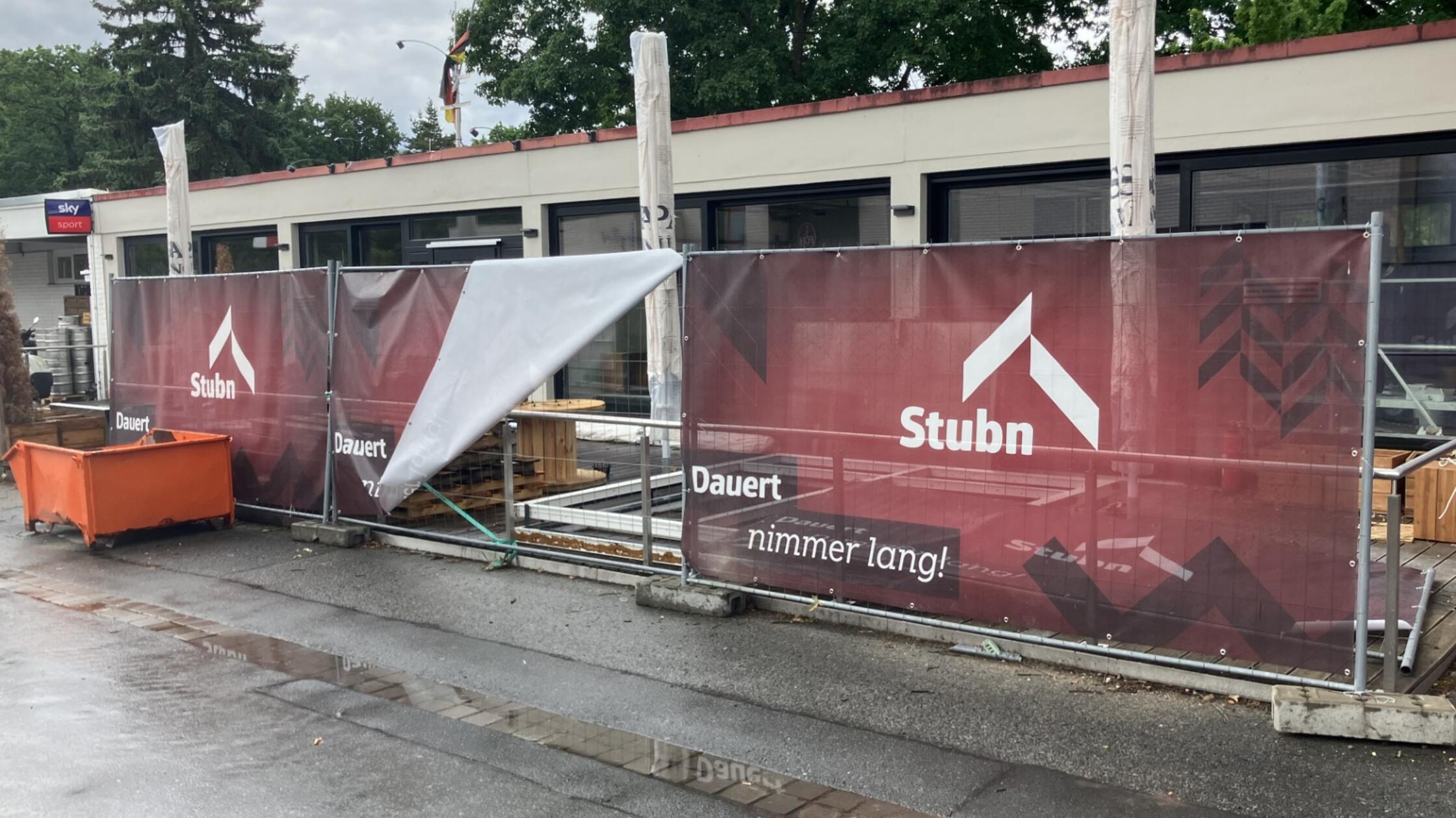 Feuer-unterm-Club-Dach-Warum-es-in-den-Stuhlfauth-Stuben-nur-so-langsam-vorangeht