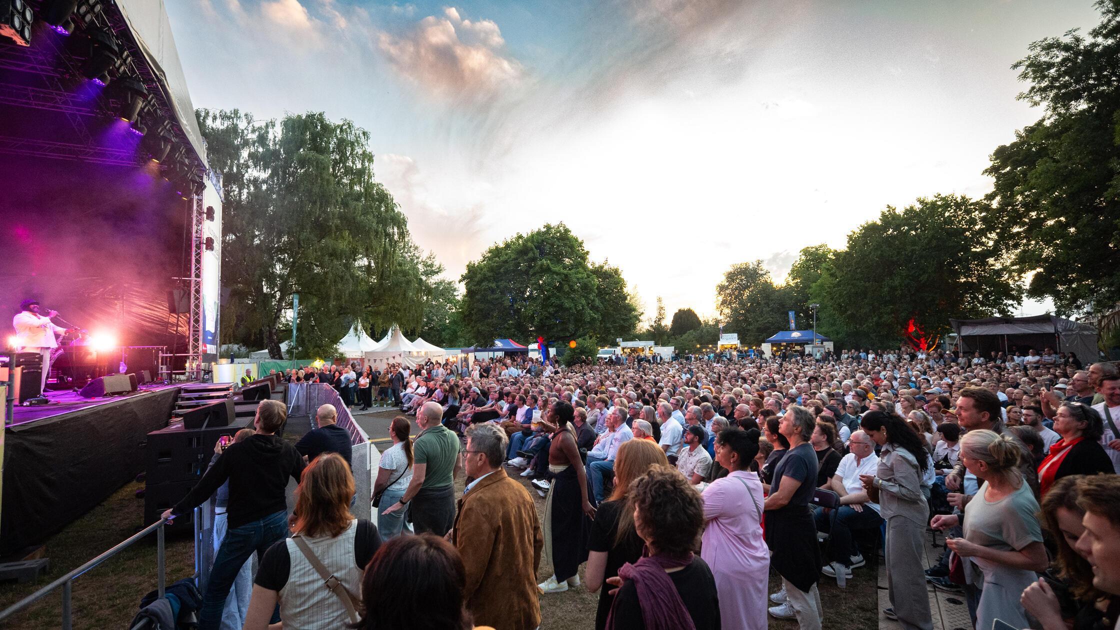 Ina Forssman und Gregory Porter bei Jazz am Fluss 
